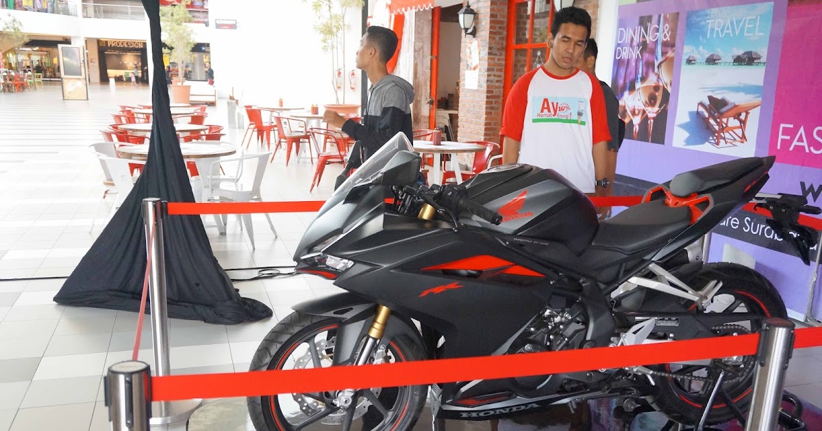 Honda CBR 250 руль