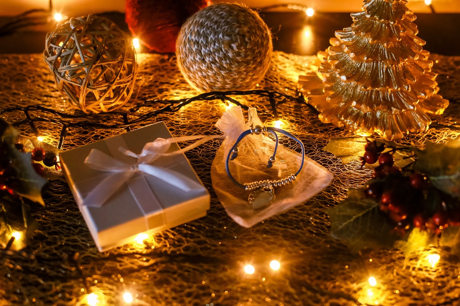 12 Best Christmas Gifts For Mums  Mandy Charlton - Photographer 