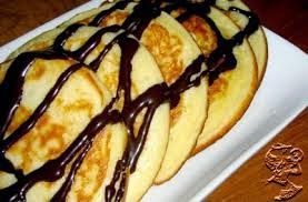 SELERA KITA: Cara membuat kue Serabi