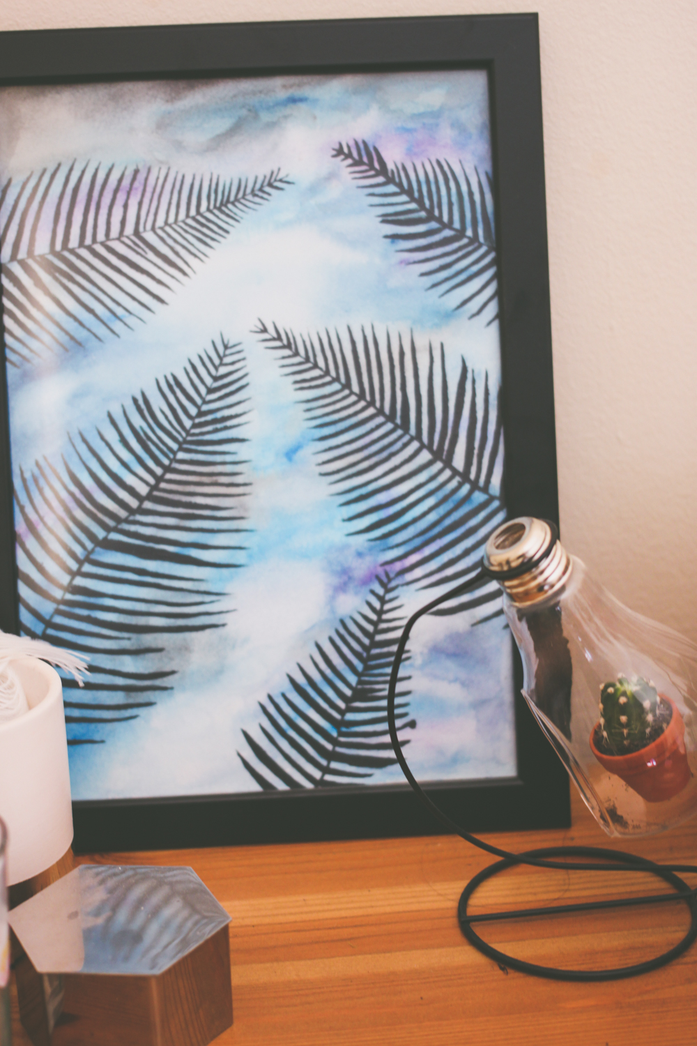 Decorating on a extremely low budget tips | www.hannahemilylane.com
