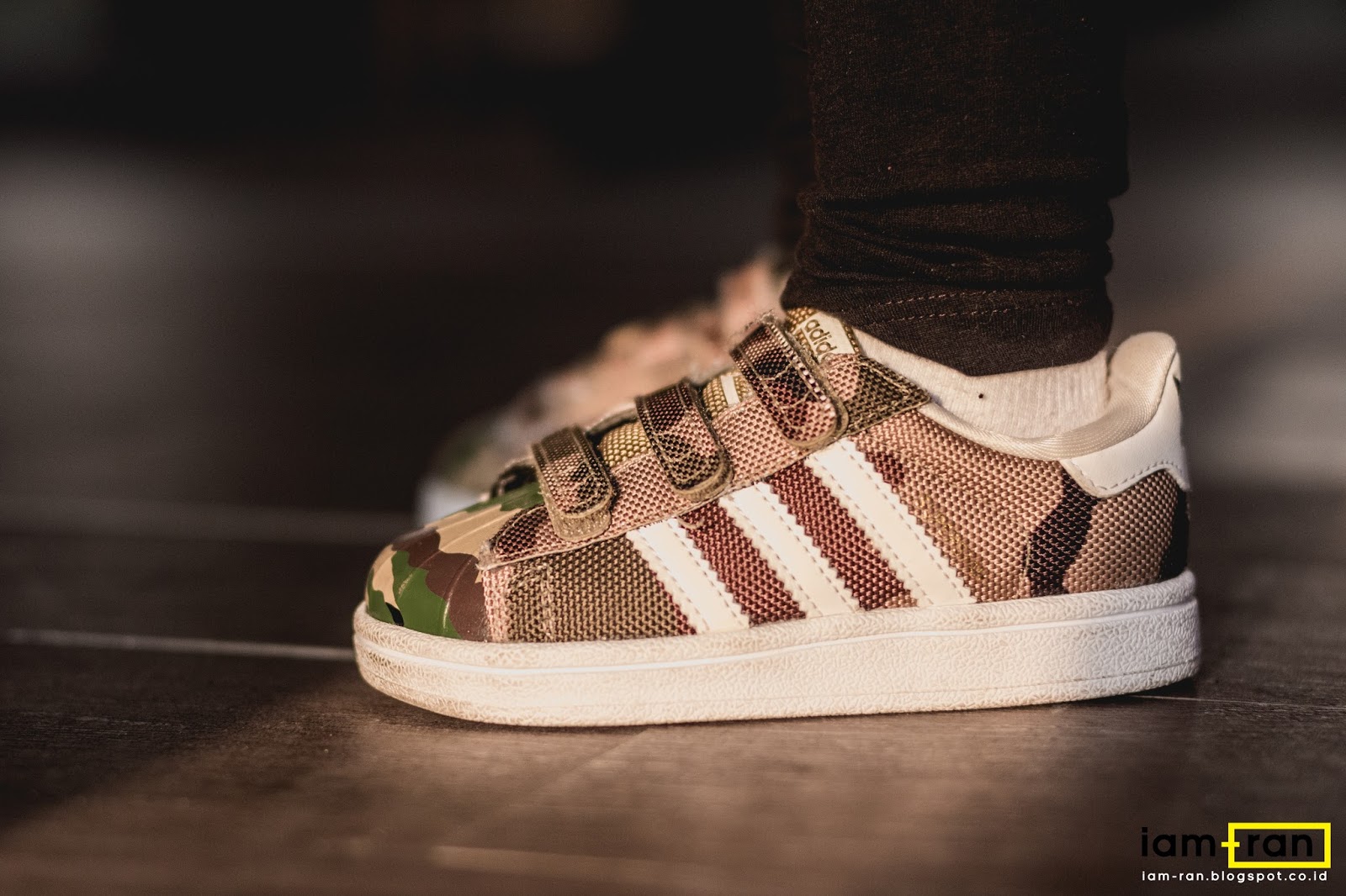 olive adidas superstar