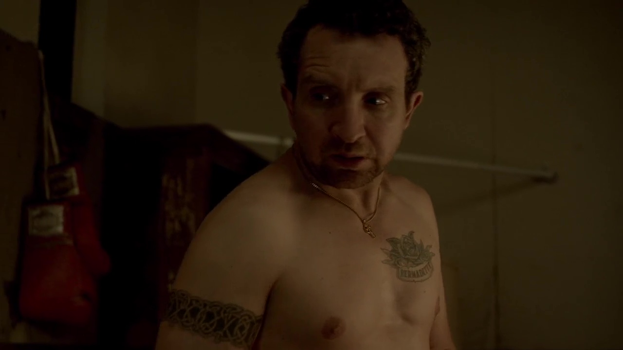 Eddie Marsan and Liev Schreiber shirtless in Ray Donovan 1-03 "Twerk&q...