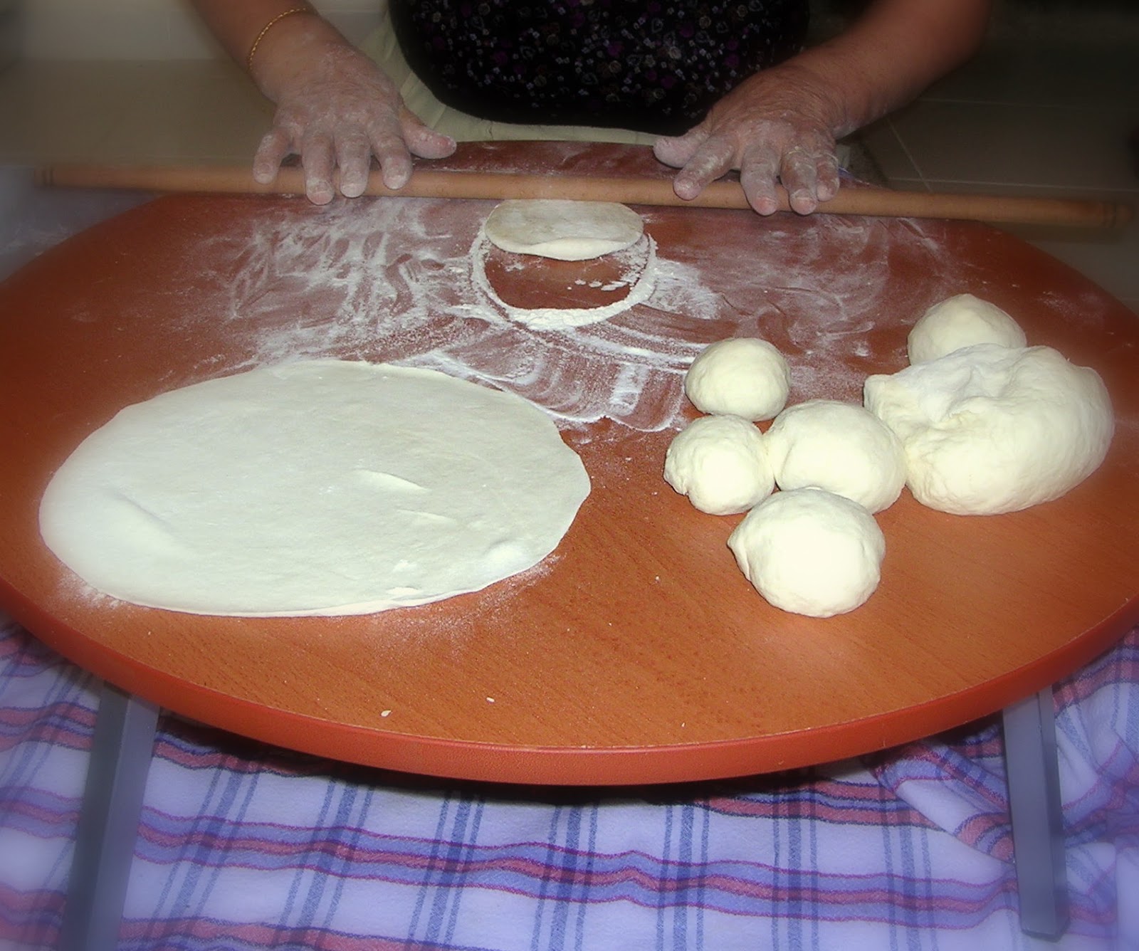 Çiğdem�in Rumeli Yemekleri BÖREK HAMURU HAZIRLANMASI