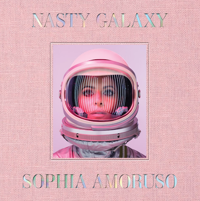 nasty-galaxy-sophia-amoruso