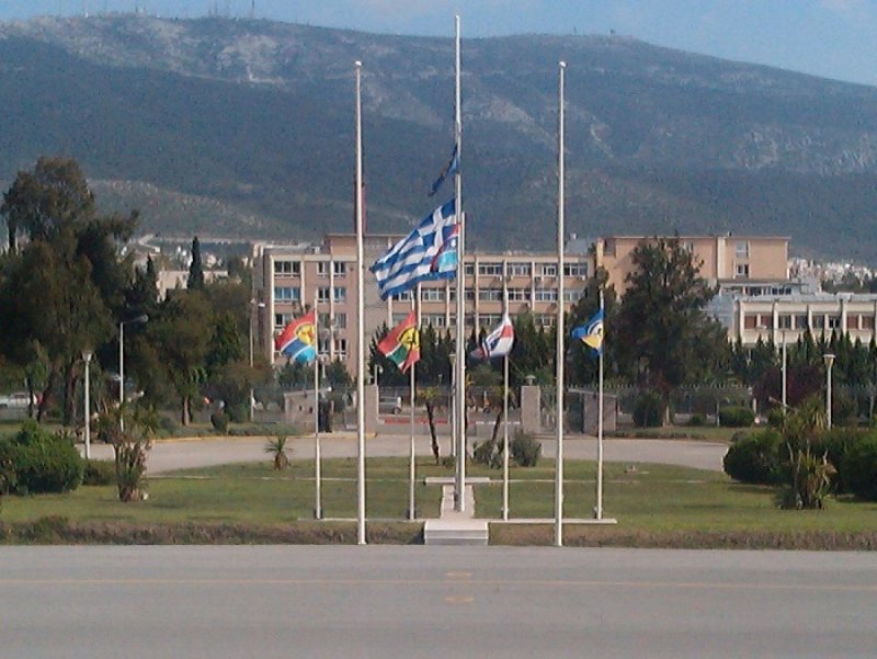 ΚΛΙΚ ΓΙΑ ΜΕΓΕΝΘΥΣΗ