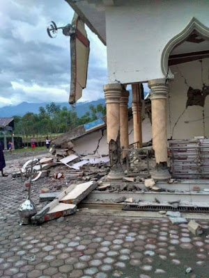 gempa%2Bdi%2BAceh%2B4.jpg