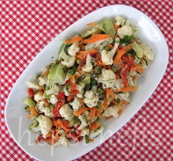 karnabahar salatası karnıbahar salatası