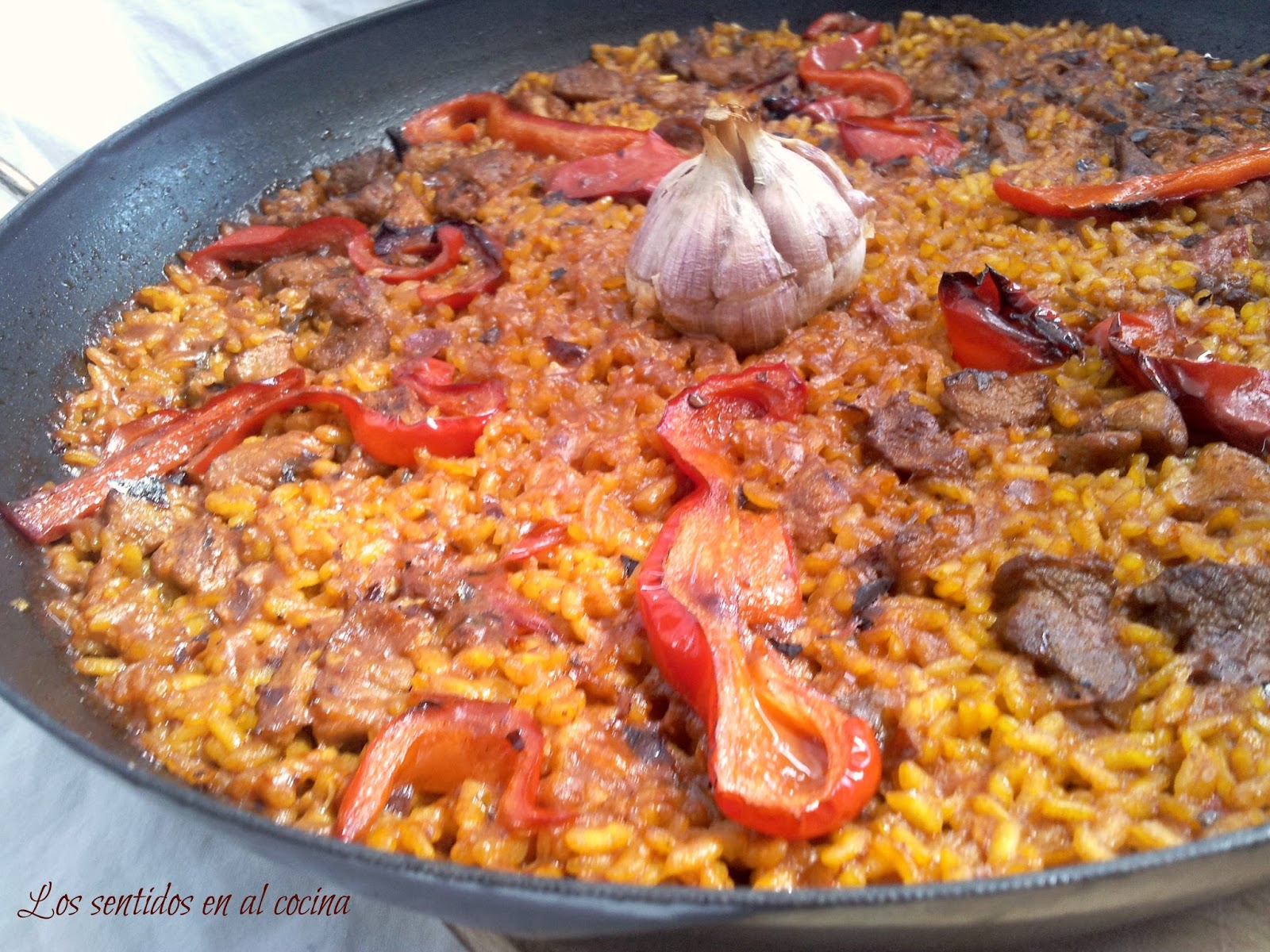 Los sentidos en la cocina PAELLA DE MAGRO Y ATÚN