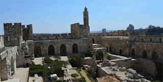 علم الآثار الفلسطيني القديم ميدانا لعلاقات العرب والغرب C1
