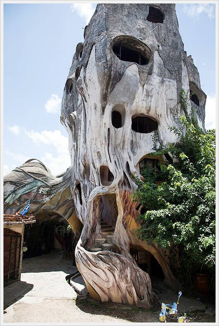 безумный дом. гостевой дом ханг нга вьетнам. отель в далате crazy house. ханг нга далат вьетнам. ханг нга далат вьетнам.