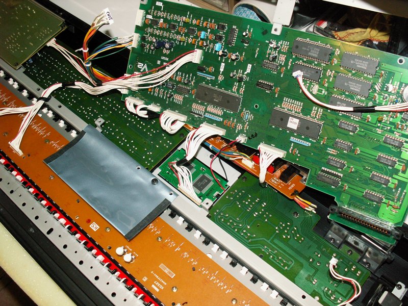 M0WYE's Blog: Replacing the LCD module on a Yamaha DX11 Synthesizer