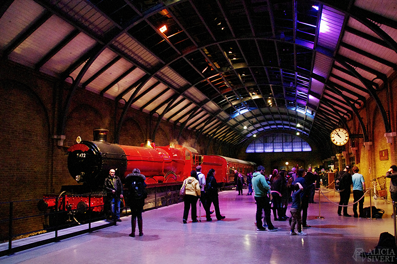 Kings Cross Station. The Making of Harry Potter, Warner Bros. Studio Tour, Leavsden, London. Photo by Alicia Sivertsson.