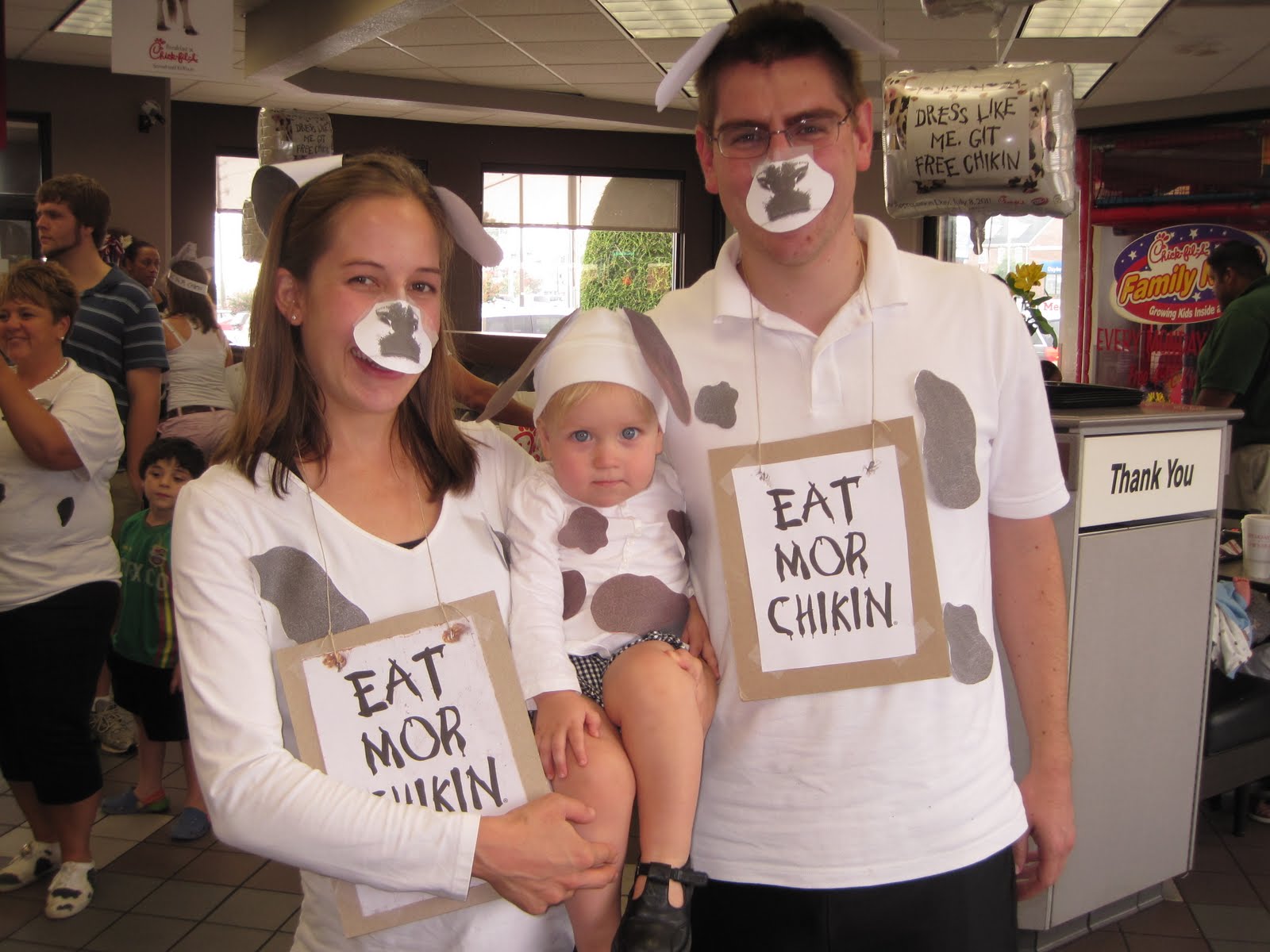 Chick Fil A Dress Like Cow Day She Likes Fashion