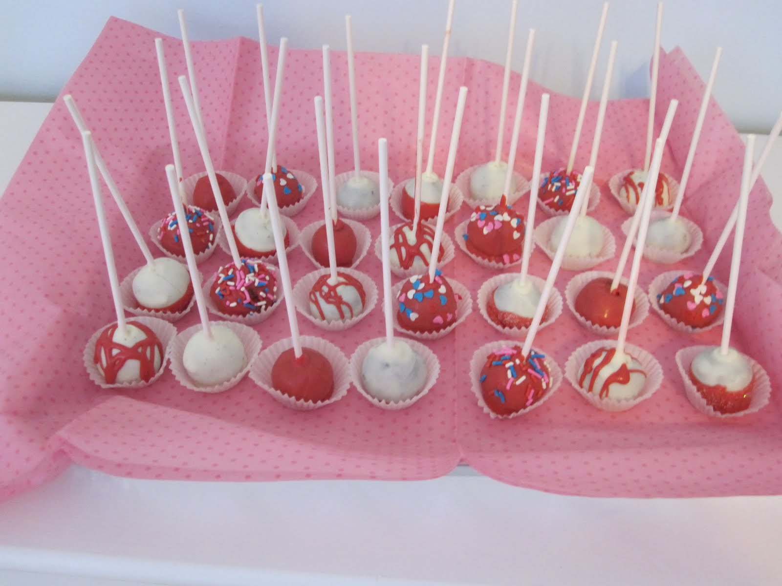Valentines Cake Pops