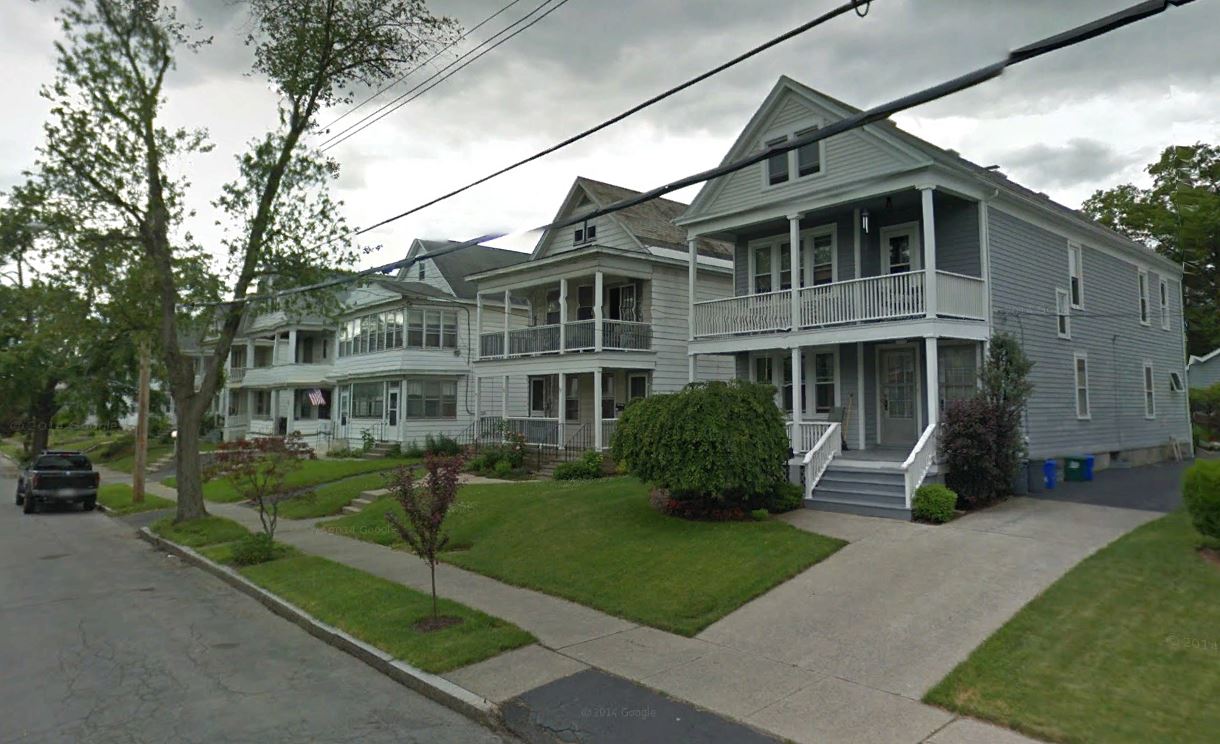 Urban kchoze Porches, front yards and the (North) American way of life