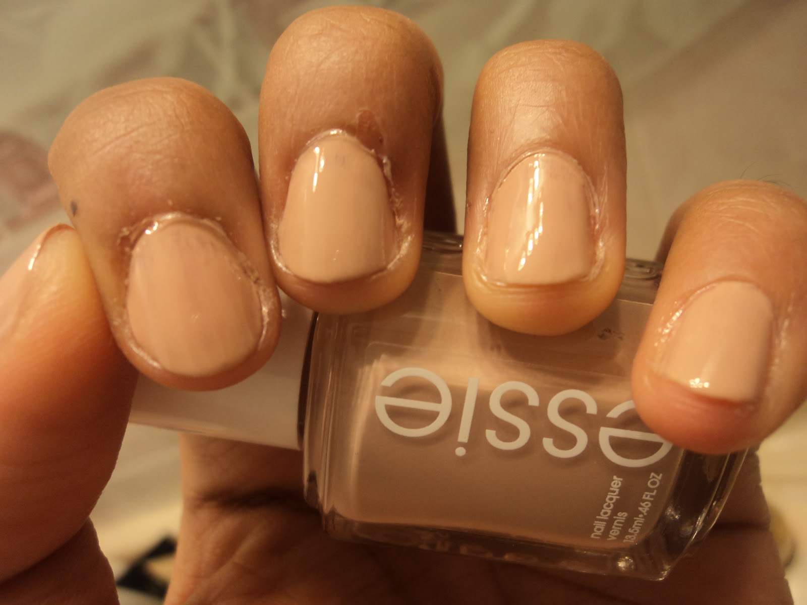 Sketched and Beautymarked Nude Nails Essie "Brooch the Subject"