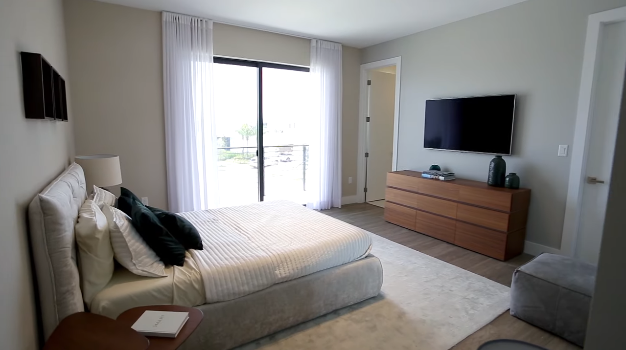 37 Photos vs. Inside a $2.2 Million Dollar Modern Mansion | Luxury House Tour | Peter J Ancona- Vlog # 44 - Luxury Home & Interior Design Tour 37 Photos vs. Inside a $2.2 Million Dollar Modern Mansion | Luxury House Tour | Peter J Ancona- Vlog # 44 - Luxury Home & Interior Design Tour