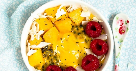 Mango-Ananas Smoothie Bowl &amp;quot;Mein Frühstücksglück&amp;quot; - Sasibella