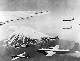 B-29s Mount Fuji  worldwartwo.filminspector.com