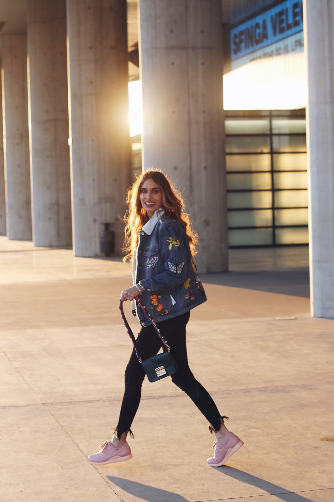 Pink Sneakers THE PILE OF STYLE