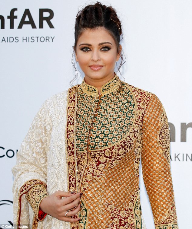 Aishwarya Rai Weight Gain 2012 ~ Krazy Fashion Rocks