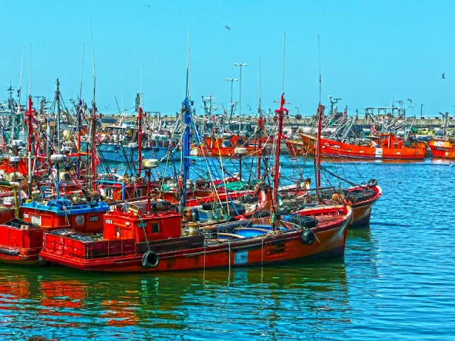 FOTOS DE BARCOS PESQUEROS