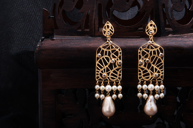 Kostha Pearl Earrings Kostha Pearl Earrings