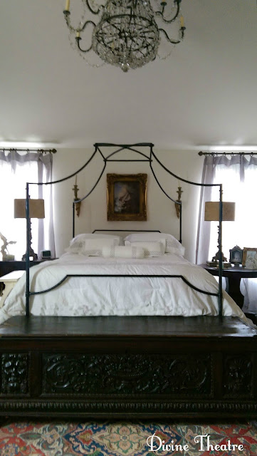 Divine Theatre: Master Bedroom