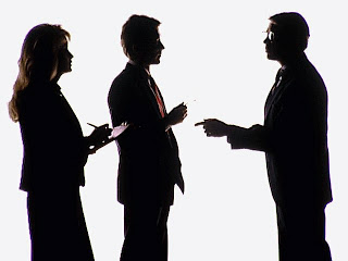 Hubungan Ontologi Dan Ilmu Komunikasi Pemuda Bebas Berkarya