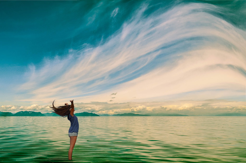 между небом и морем. мечты о море. слушать между небом и морем. рассвет на море. слушать между небом и морем.