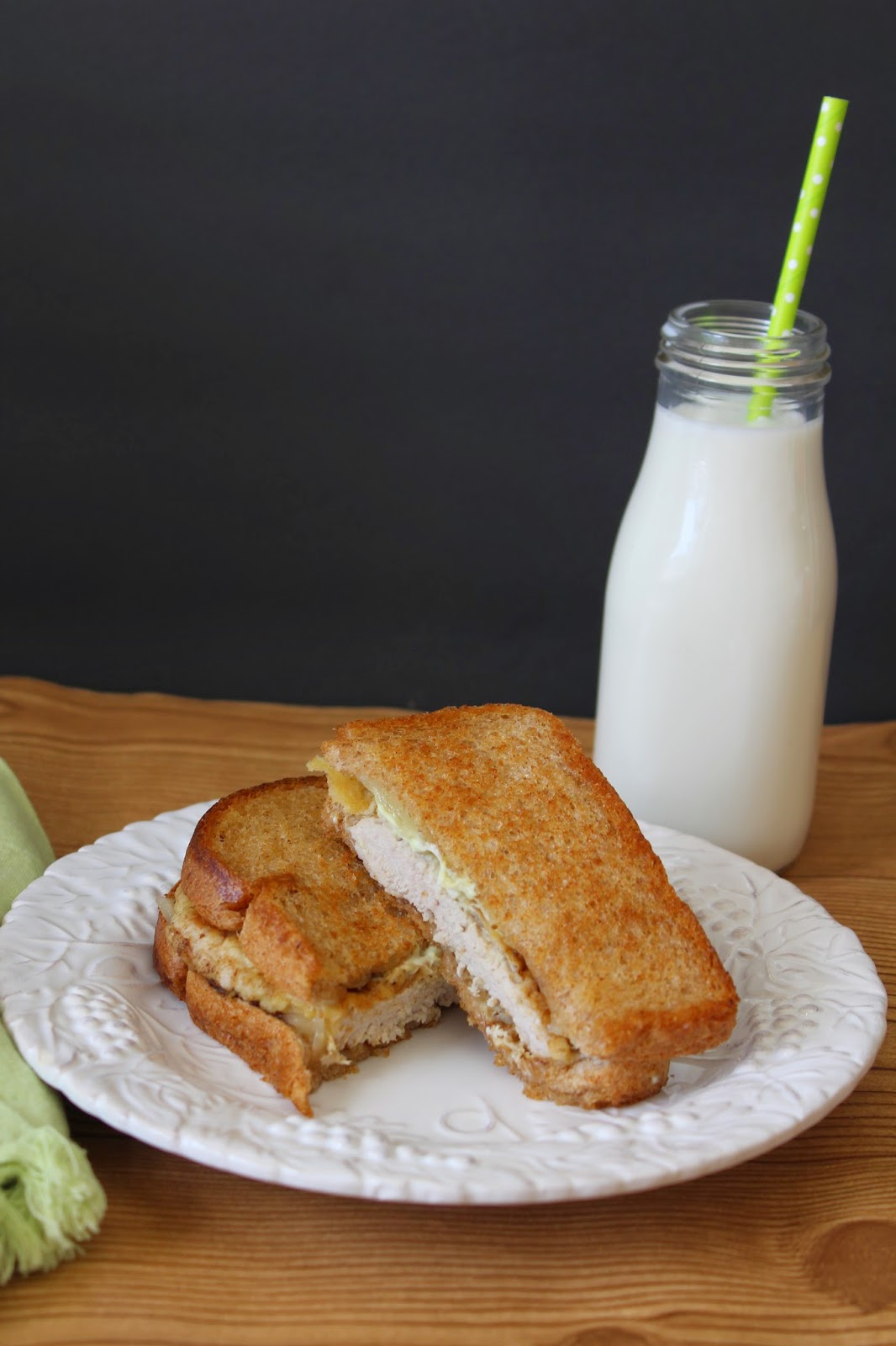 Grilled cheese with pork 