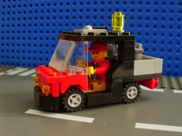 MOC LEGO Pequeno veículo utilitário