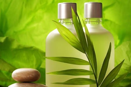 Shampoing maison pour stimuler la croissance des cheveux et d'augmenter leur volume Shampoing maison pour stimuler la croissance des cheveux et d'augmenter leur volume