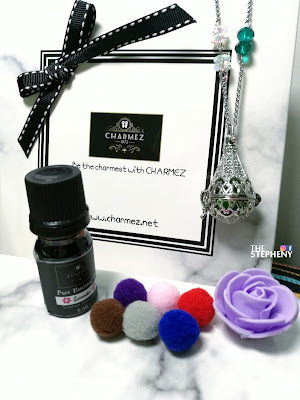 Jewelry Diffuser for Essential Oil - Packaging and items
