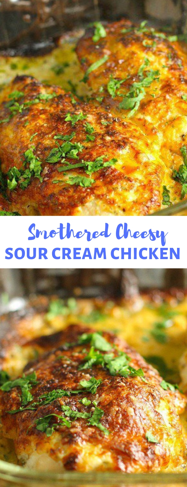 SMOTHERED CHEESY SOUR CREAM CHICKEN #chicken #maindish #maincourse SMOTHERED CHEESY SOUR CREAM CHICKEN