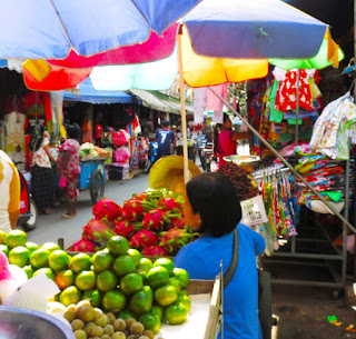 Mae Sot Market (1) Mae Sot Market (1)