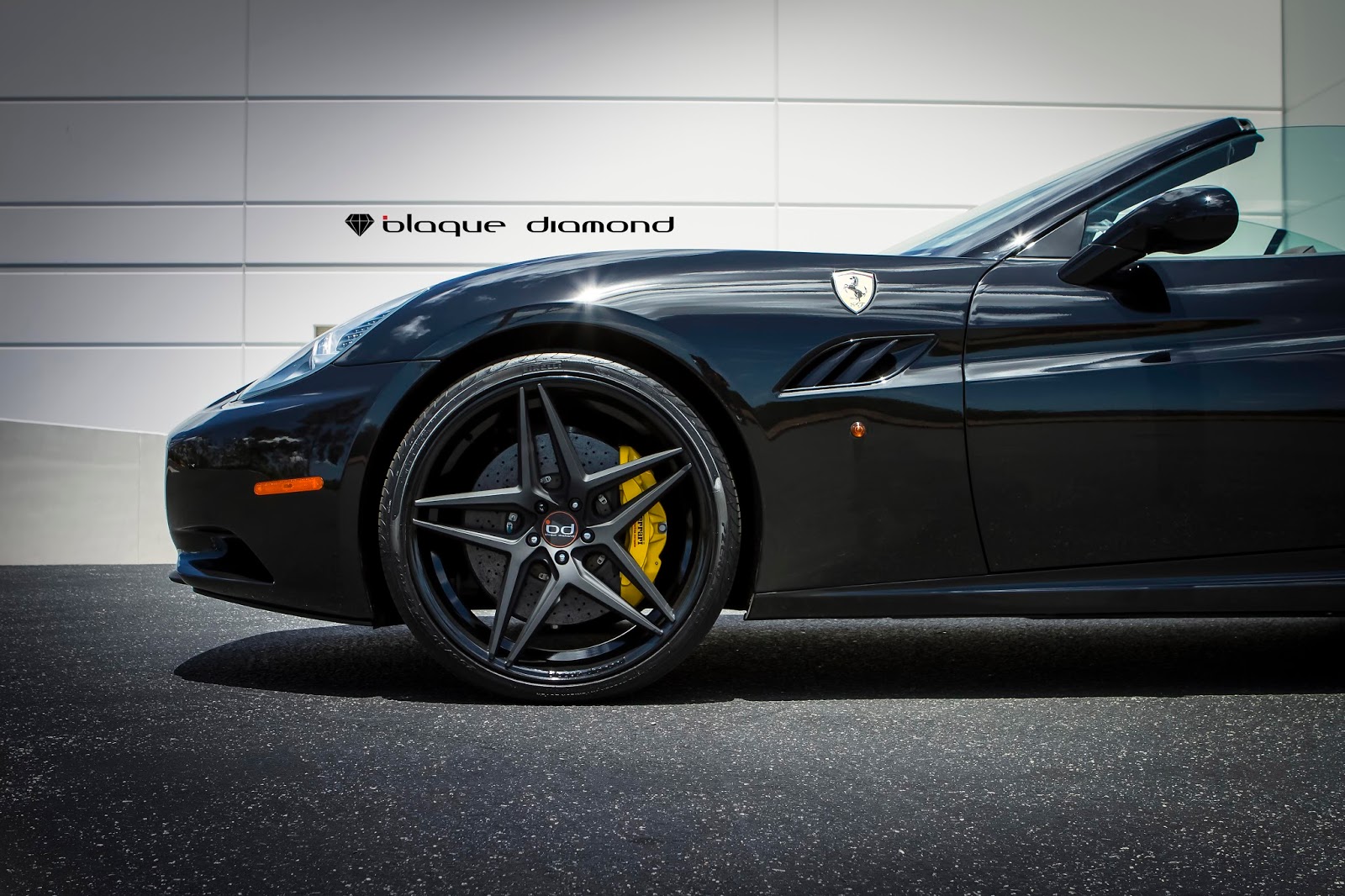 Ferrari California カタログ FERRARI CALIFORNIA – KAPAN – Giovanna Luxury Wheels