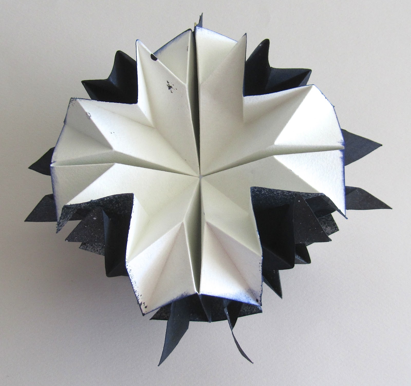 UnBound: A Paper Art Blog: Variations on a Theme