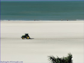 Plowing the fields Marco Island style | picture property of www.BakingInATornado.com | #vacation