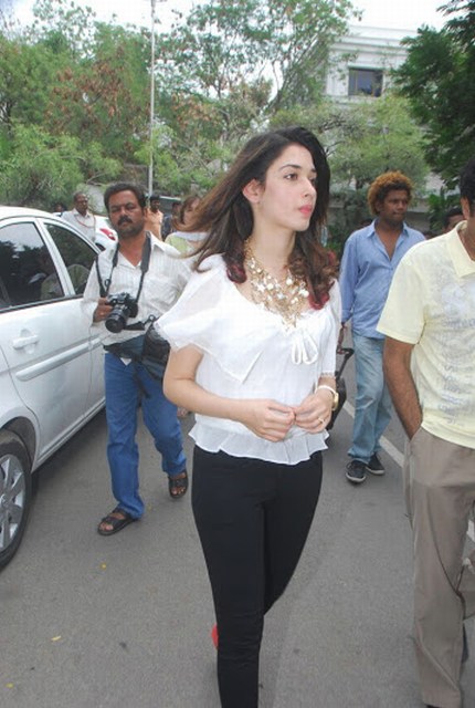 tamanna bhatia wallpapers HD 2015 to download 