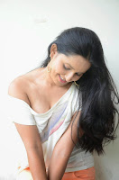 Actress Ishika Singh Latest Hot Stills HeyAndhra