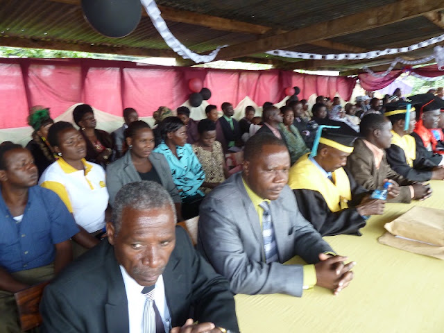 KINGOTANZANIA:: HABARI, PICHA NA MATANGAZO: MAHAFARI YA WALIMU NGAZI YA ...