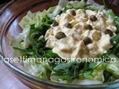 Insalata di pollo con salsa di senape e yogurt