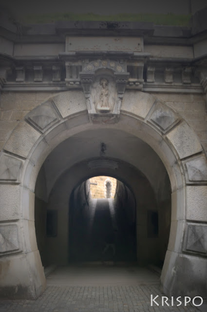 entrada exterior del fuerte de guadalupe de hondarribia