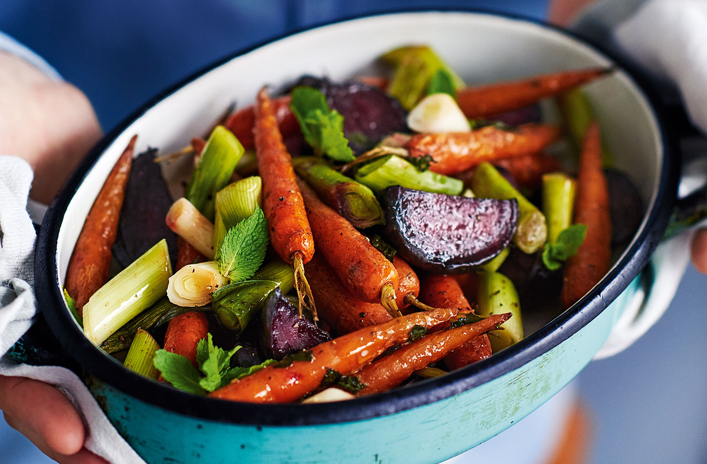 The Low Carb Diabetic Baked beets with carrots and leeks