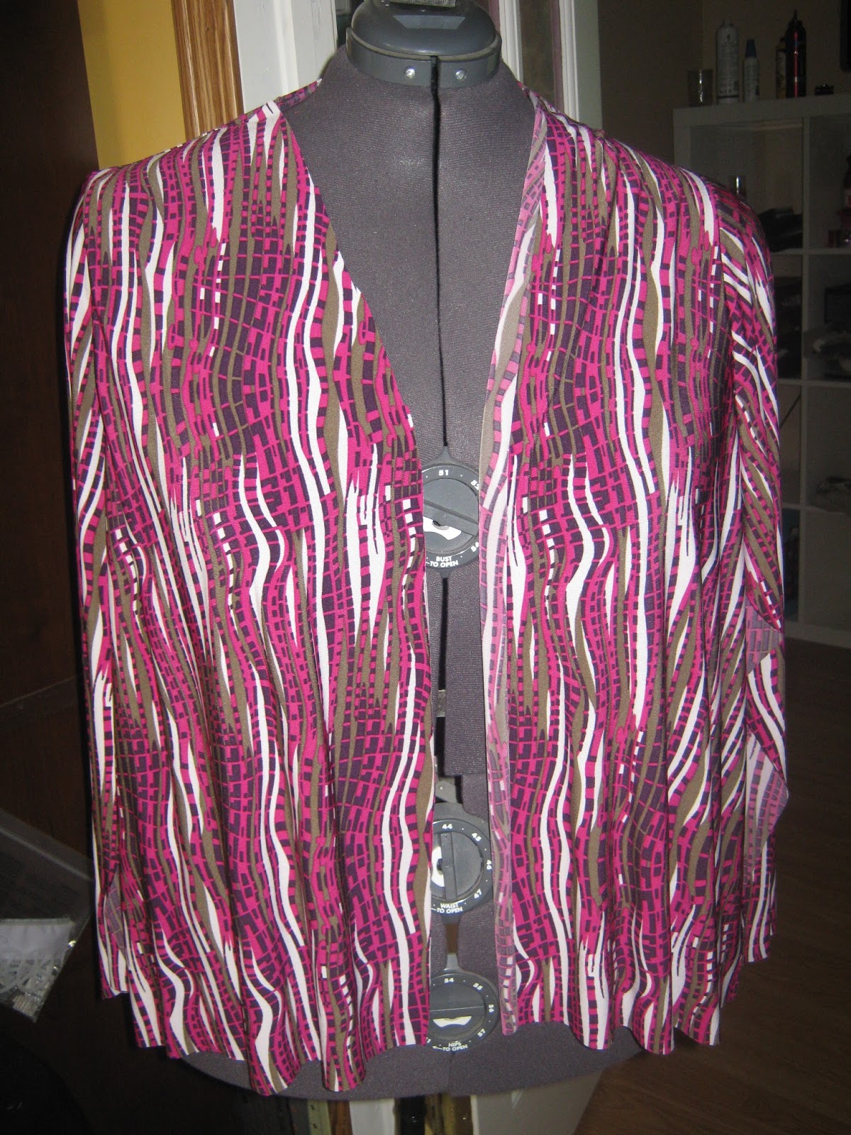 Sew Plus Fall Sewing 4 McCall's 6844 Fuschia Abstract Wavy Stripes