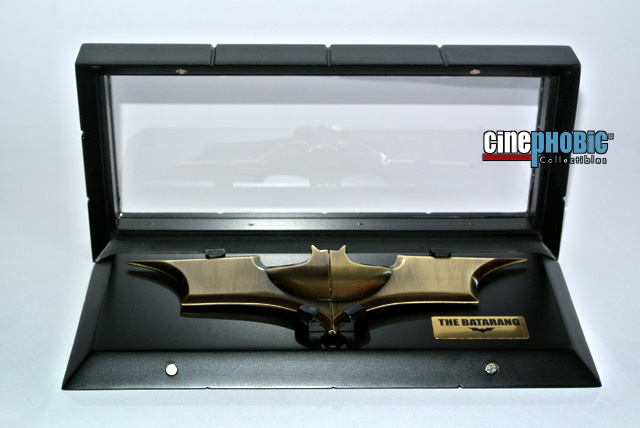 the noble collection batman batarang and display