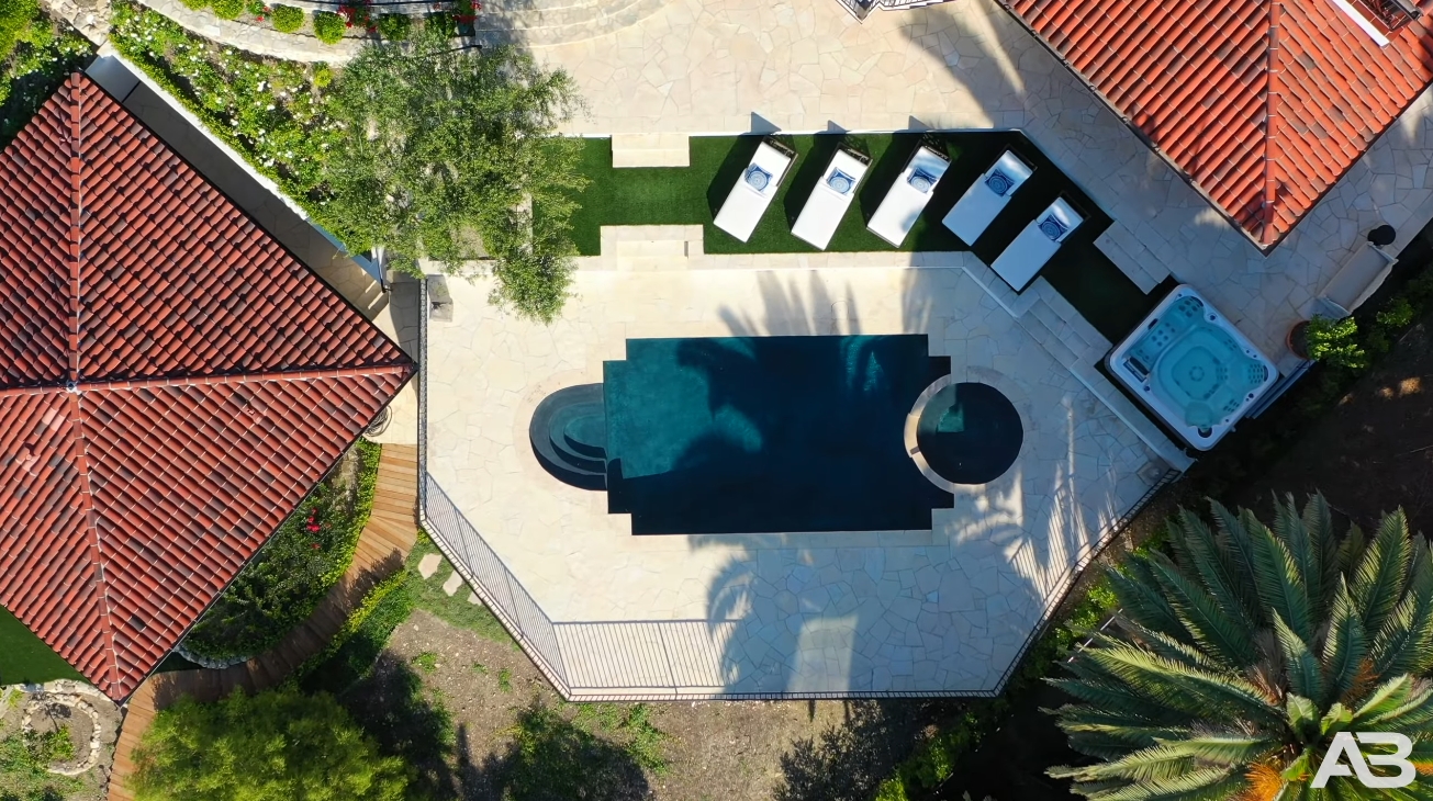 33 Photos vs. 824 Vía Del Monte, Palos Verdes Estates, CA vs. Oceanfront Mansion Interior Design Tour By Josh Altman