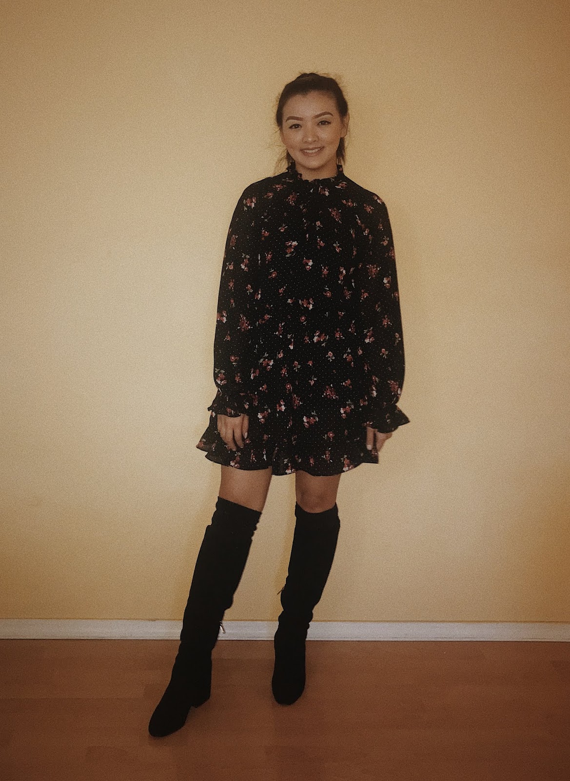 BEAUTY MISSGUIDED TEA DRESS & KNEE HIGH BOOTS