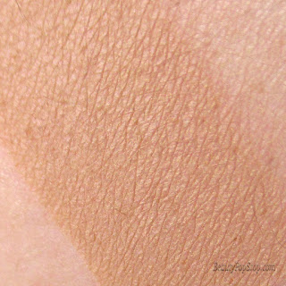 Makeup Forever Artist Shadow M-536 Swatch Makeup Forever Artist Shadow M-536 Swatch